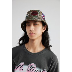 Gorro de cubo con parche de camuflaje